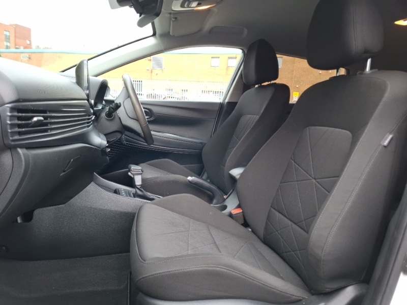 Used Hyundai BAYON 2022 for sale - 77454232: Photo 5