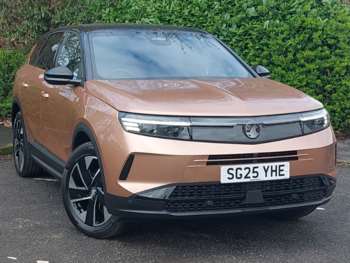 2025 - 1.2 Hybrid [136] Ultimate 5dr e-DCT6 [Pan Roof]