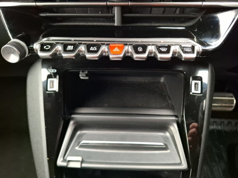 Used Peugeot 2008 2022 for sale - 77939258: Photo 14