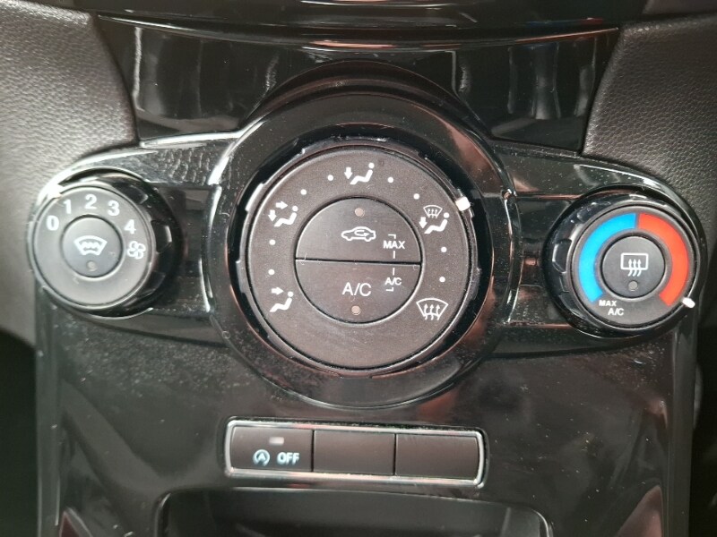 Used Ford Fiesta 2016 for sale - 77987819: Photo 15