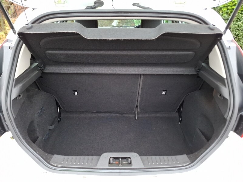 Used Ford Fiesta 2016 for sale - 77987819: Photo 8