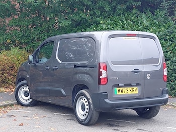 Used Vauxhall Combo 2023 for sale - 76268873: Photo 3