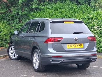 Used Volkswagen Tiguan Allspace 2023 for sale - 78727817: Photo