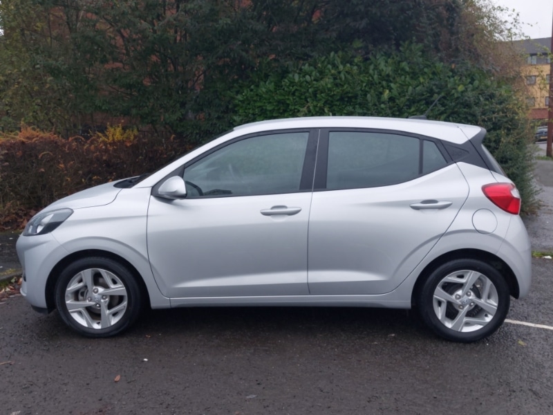 Used Hyundai i10 2022 for sale - 76736990: Photo 4