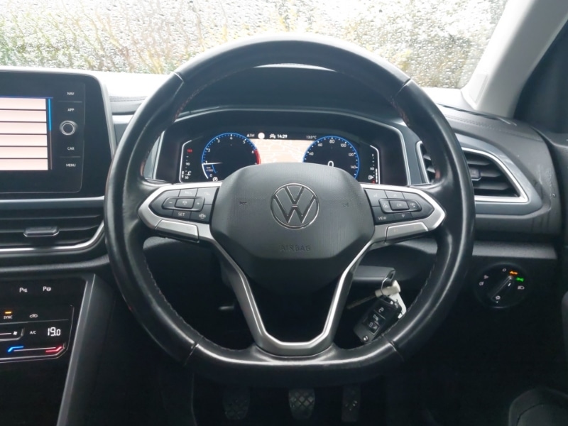 Used Volkswagen T-Roc 2022 for sale - 76771373: Photo 10