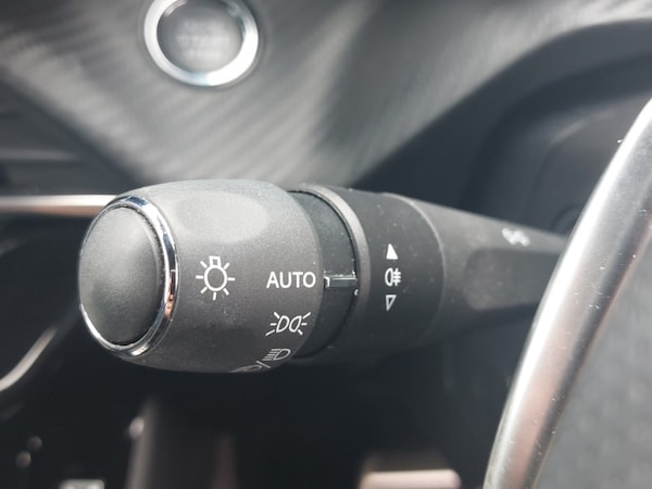 Used Peugeot 2008 2024 for sale - 76321605: Photo 15
