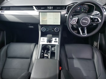 Used Jaguar F-Pace 2022 for sale - 75926214: Photo