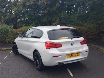 Used BMW 1 Series 2018 for sale - 76549001: Photo