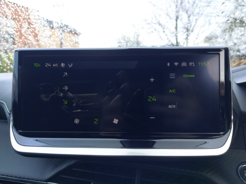 Used Peugeot 2008 2024 for sale - 76779822: Photo 15