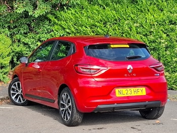 Used Renault Clio 2023 for sale - 79425027: Photo