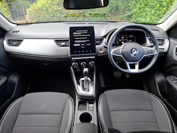 Used Renault Arkana 2023 for sale - 79517511: Photo