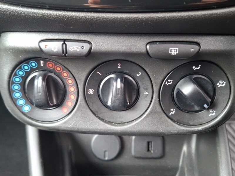 Used Vauxhall Corsa 2018 for sale - 77815636: Photo 15