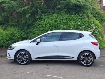 Used Renault Clio 2018 for sale - 78821476: Photo