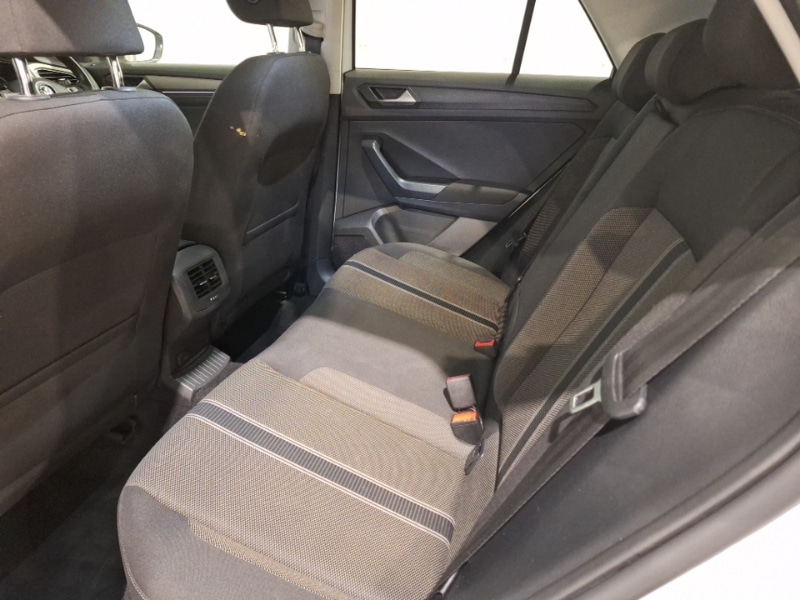 Used Volkswagen T-Roc 2020 for sale - 76932446: Photo 6