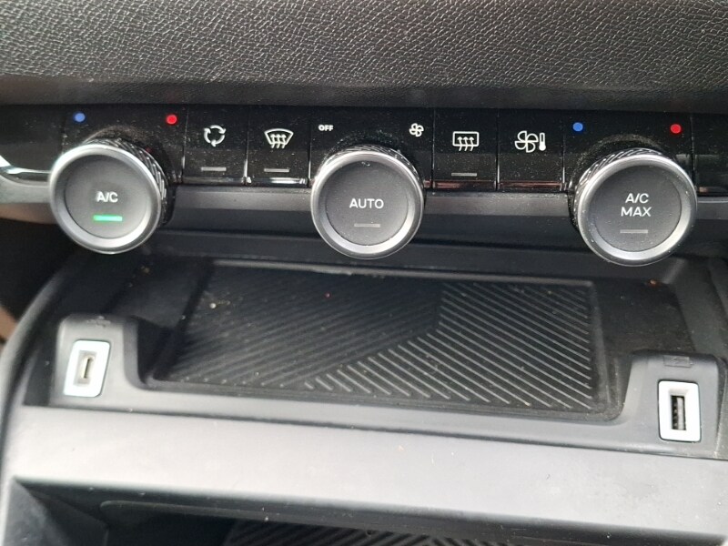 Used Citroen C4 2022 for sale - 77448835: Photo 15