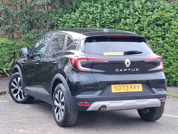 Used Renault Captur 2024 for sale - 78317775: Photo