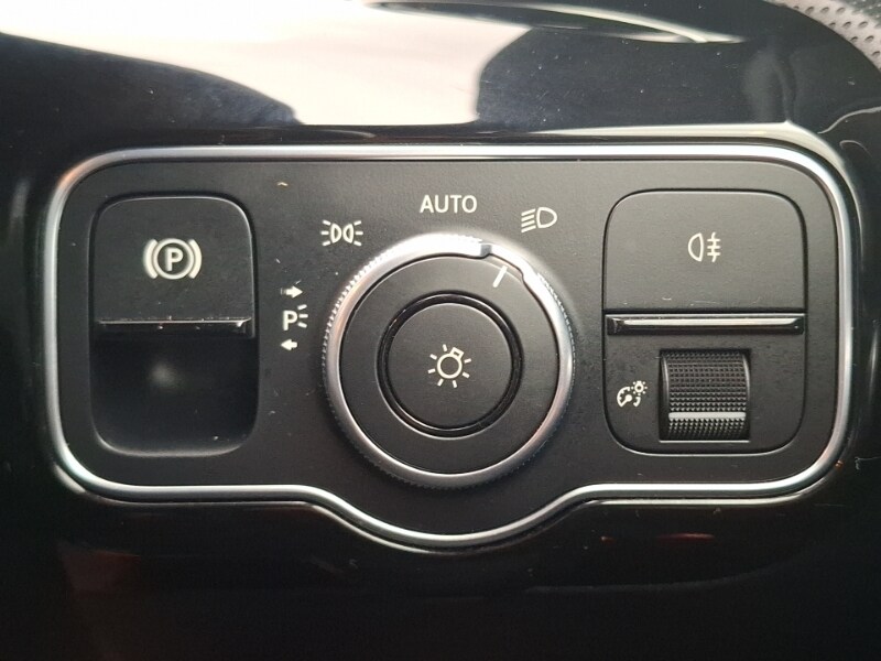 Used Mercedes-Benz A-Class 2020 for sale - 77284756: Photo 12