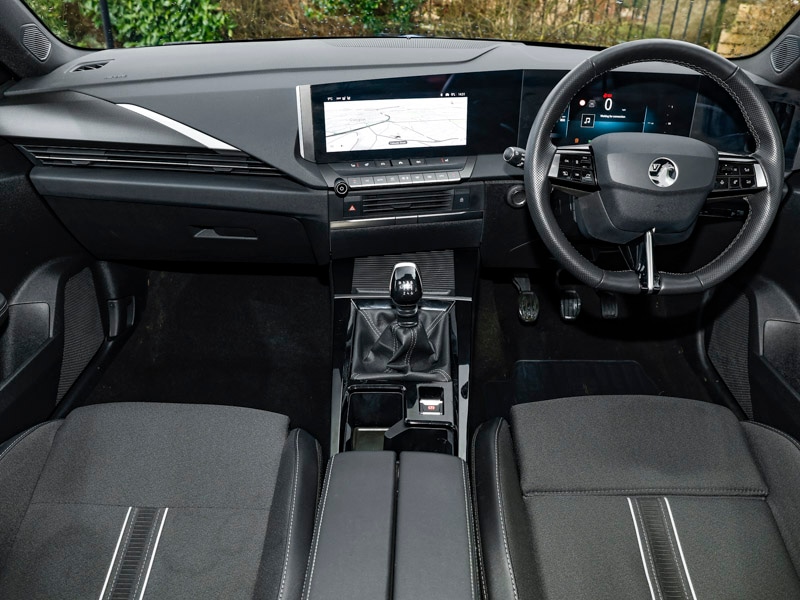 Used Vauxhall Astra 2025 for sale - 77495339: Photo 2