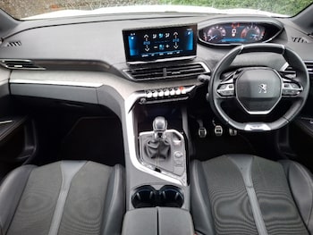 Used Peugeot 5008 2022 for sale - 77530891: Photo