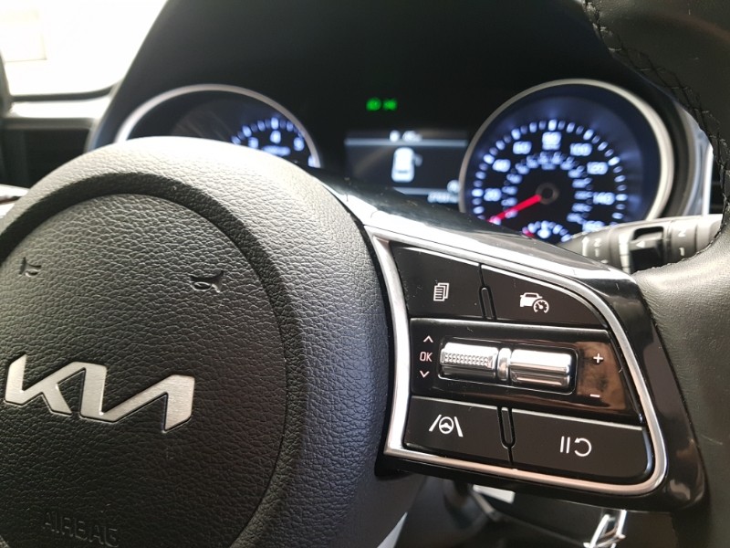 Used Kia XCeed 2023 for sale - 78118225: Photo 15