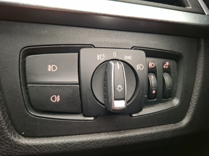 Used BMW 3 Series 2018 for sale - 77184028: Photo 12