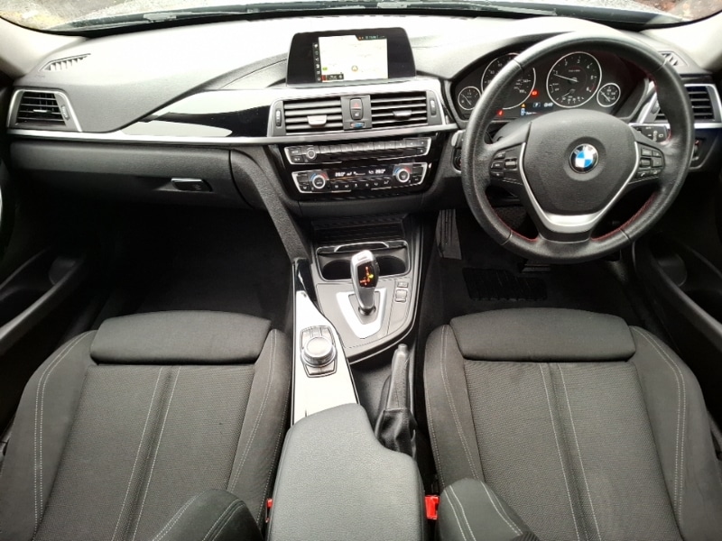 Used BMW 3 Series 2018 for sale - 77184028: Photo 2