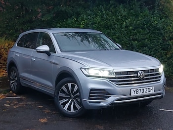Used Volkswagen Touareg 2020 for sale - 76455755: Photo