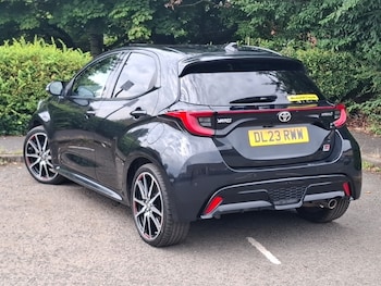 Used Toyota Yaris 2023 for sale - 79513598: Photo