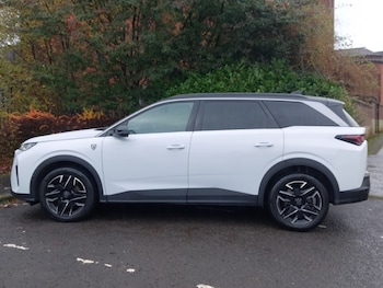 Used Peugeot 5008 2024 for sale - 76764017: Photo