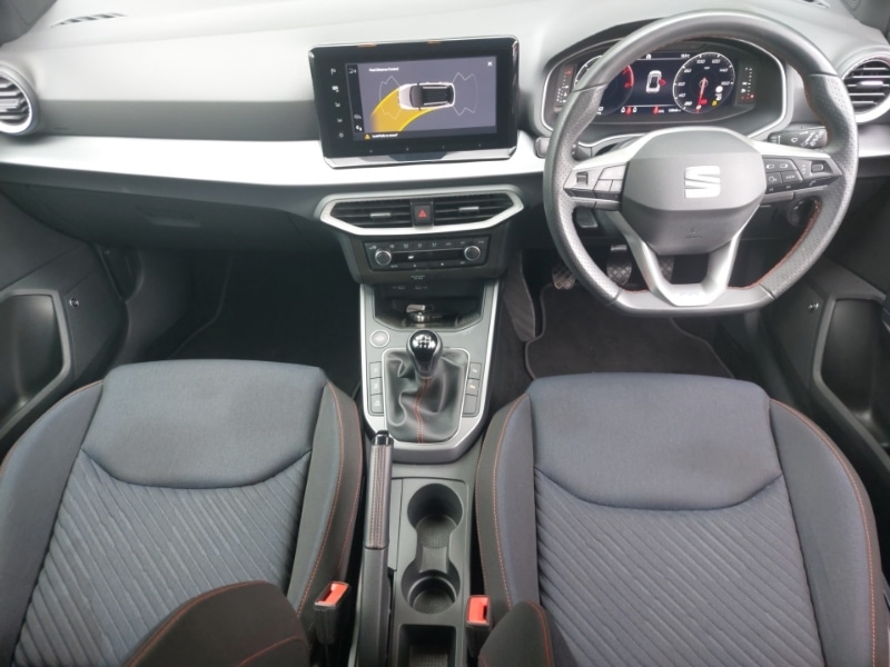 Used SEAT Arona 2024 for sale - 76897780: Photo 2