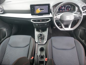 Used SEAT Arona 2024 for sale - 75921121: Photo