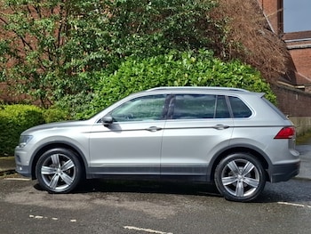 Used Volkswagen Tiguan 2019 for sale - 78230414: Photo