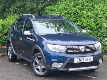 Used Dacia Sandero Stepway 2017 for sale - 78803926: Photo