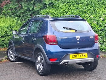 Used Dacia Sandero Stepway 2017 for sale - 78803926: Photo