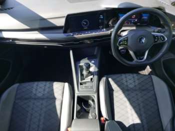 Used Volkswagen Golf 2021 for sale - 75223761: Photo