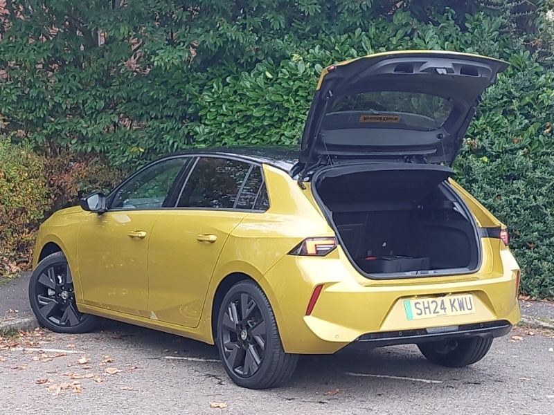 Used Vauxhall Astra 2024 for sale - 76860359: Photo 12