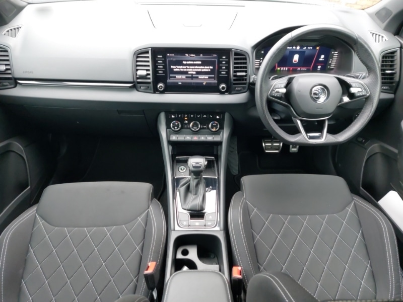 Used Skoda Karoq 2024 for sale - 76721947: Photo 2