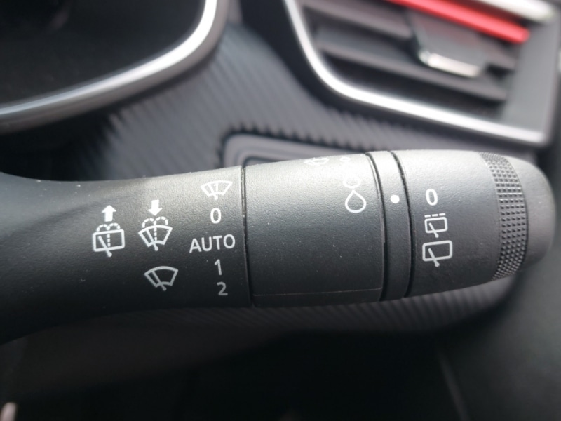 Used Renault Clio 2023 for sale - 76172195: Photo 12