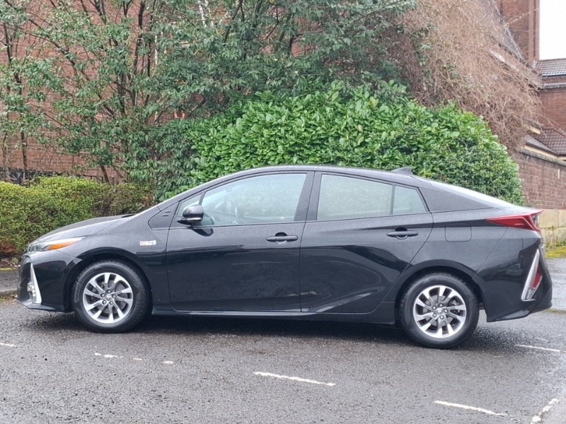 Used Toyota Prius 2020 for sale - 78099323: Photo 4