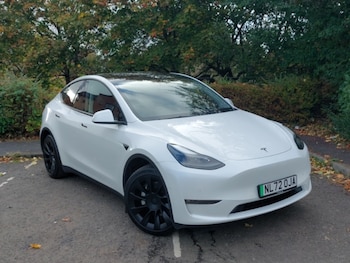 Tesla - Model Y