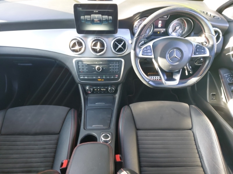 Used Mercedes-Benz GLA 2016 for sale - 76614245: Photo 2