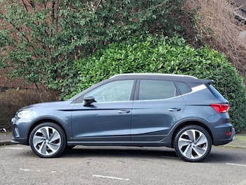 Used SEAT Arona 2023 for sale - 77933516: Photo