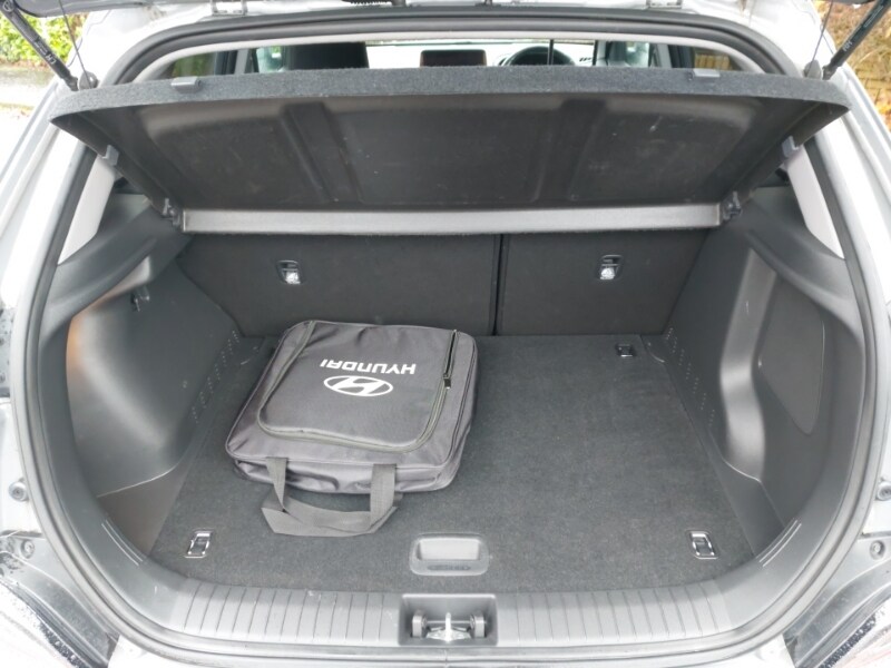 Used Hyundai KONA 2022 for sale - 76567232: Photo 8