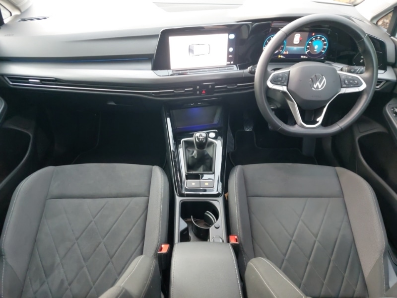 Used Volkswagen Golf 2024 for sale - 76963968: Photo 2