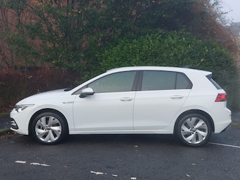 Used Volkswagen Golf 2024 for sale - 76963968: Photo