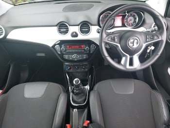 Used Vauxhall Adam 2018 for sale - 75550927: Photo
