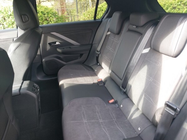 Used Vauxhall Astra 2025 for sale - 74414391: Photo 6
