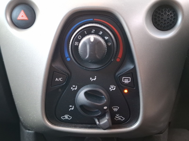 Used Peugeot 108 2017 for sale - 77852340: Photo 15