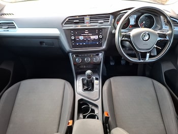 Used Volkswagen Tiguan 2018 for sale - 77419380: Photo