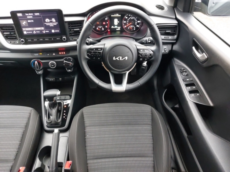 Used Kia Stonic 2022 for sale - 77039235: Photo 7